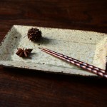 尾形アツシ　ヒビ粉引長皿