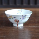 赤絵ぜんまい文メシ碗