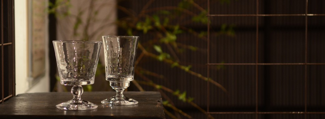 沖澤康平　グラス