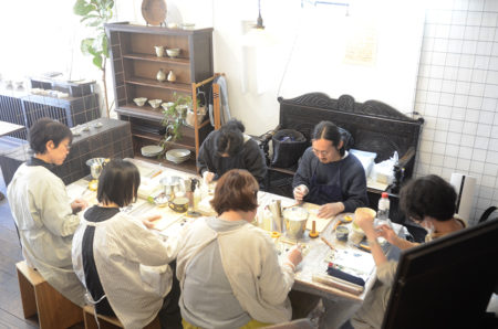 天野志美さんの金継教室　4回目でした