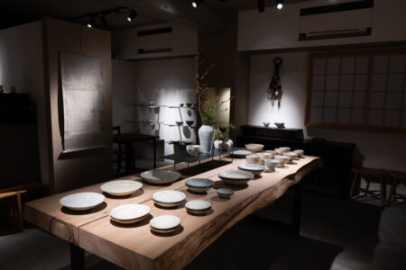 「竹本ゆき子展」の器並びました